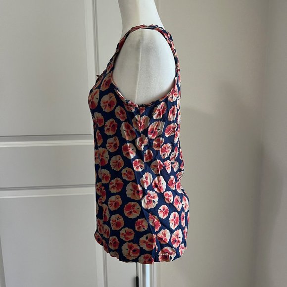 Old Navy Woven Floral Button-Front Top - Picture 6 of 7